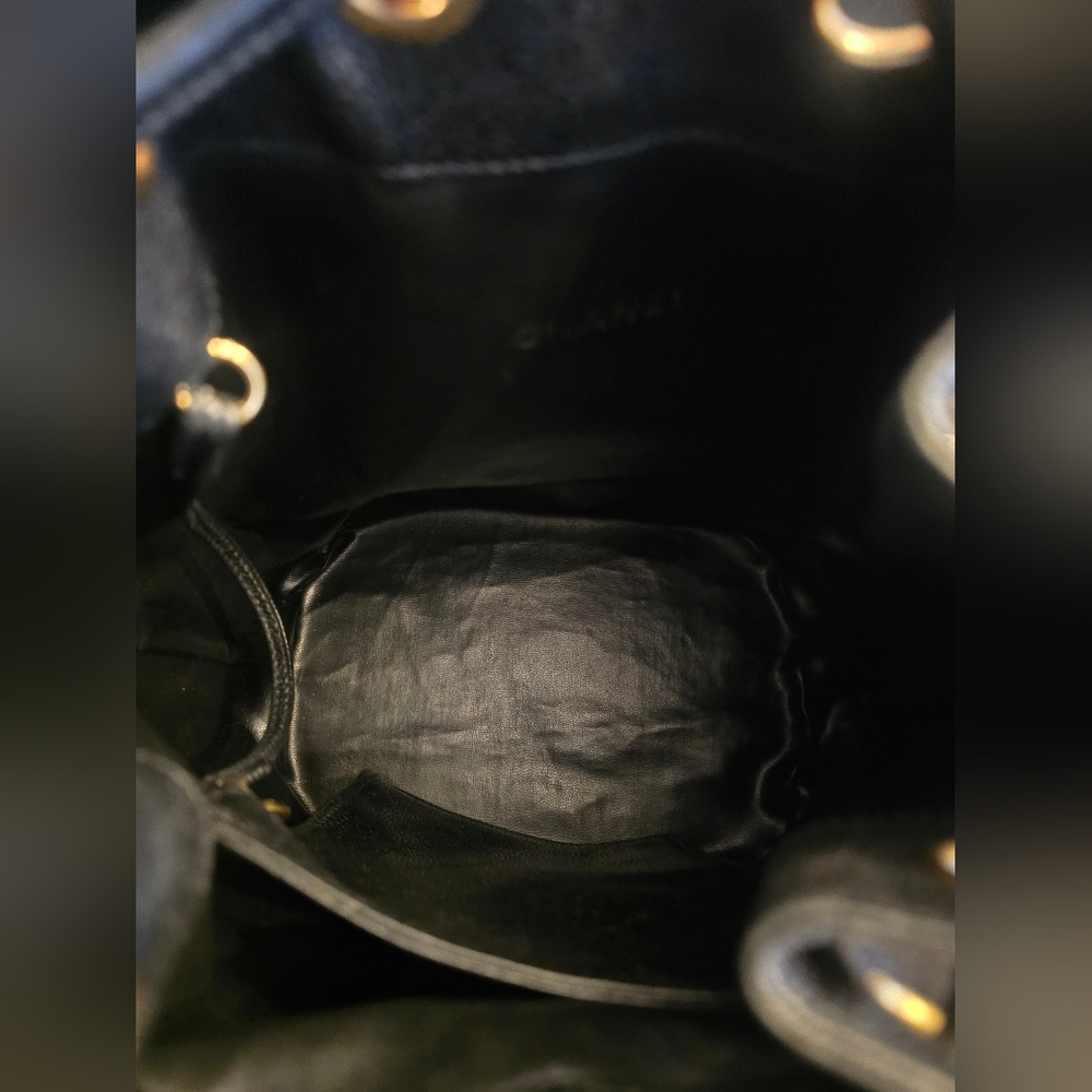 Vintage 90s CHANEL Bucket Bag - Picture 3 of 6